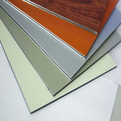 acheter Panneaux composites en aluminium de 3 mm à 6 mm, résistance aux chocs pour les façades de bâtiments online manufacture