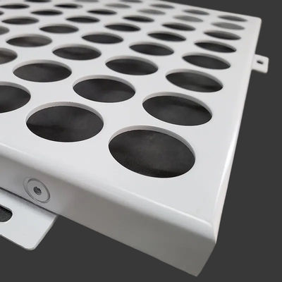 acheter Métal en feuille d'aluminium perforé sur mesure avec trous certifié ISO9001 online manufacture