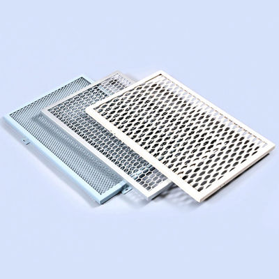 Panneaux muraux en aluminium perforés personnalisés de 2 mm à 6 mm avec installation facile par boulon