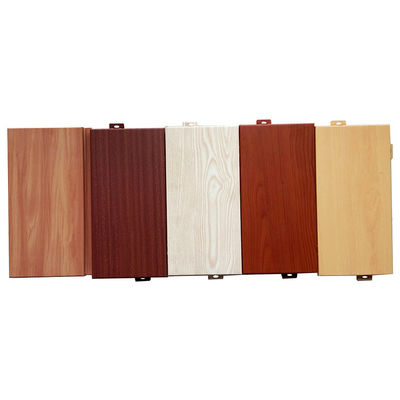 Panneaux de revêtement muraux en bois de couleur métallique Panneaux en aluminium préfabriqués à motifs