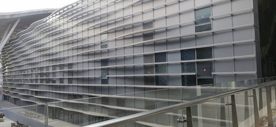 Prix d'usine Parement de rideau en alliage architectural intérieur et extérieur