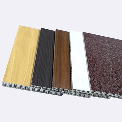 Options de couleurs différentes Panneau composite en aluminium de nid d'abeille décoratif pour revêtement de mur de façade